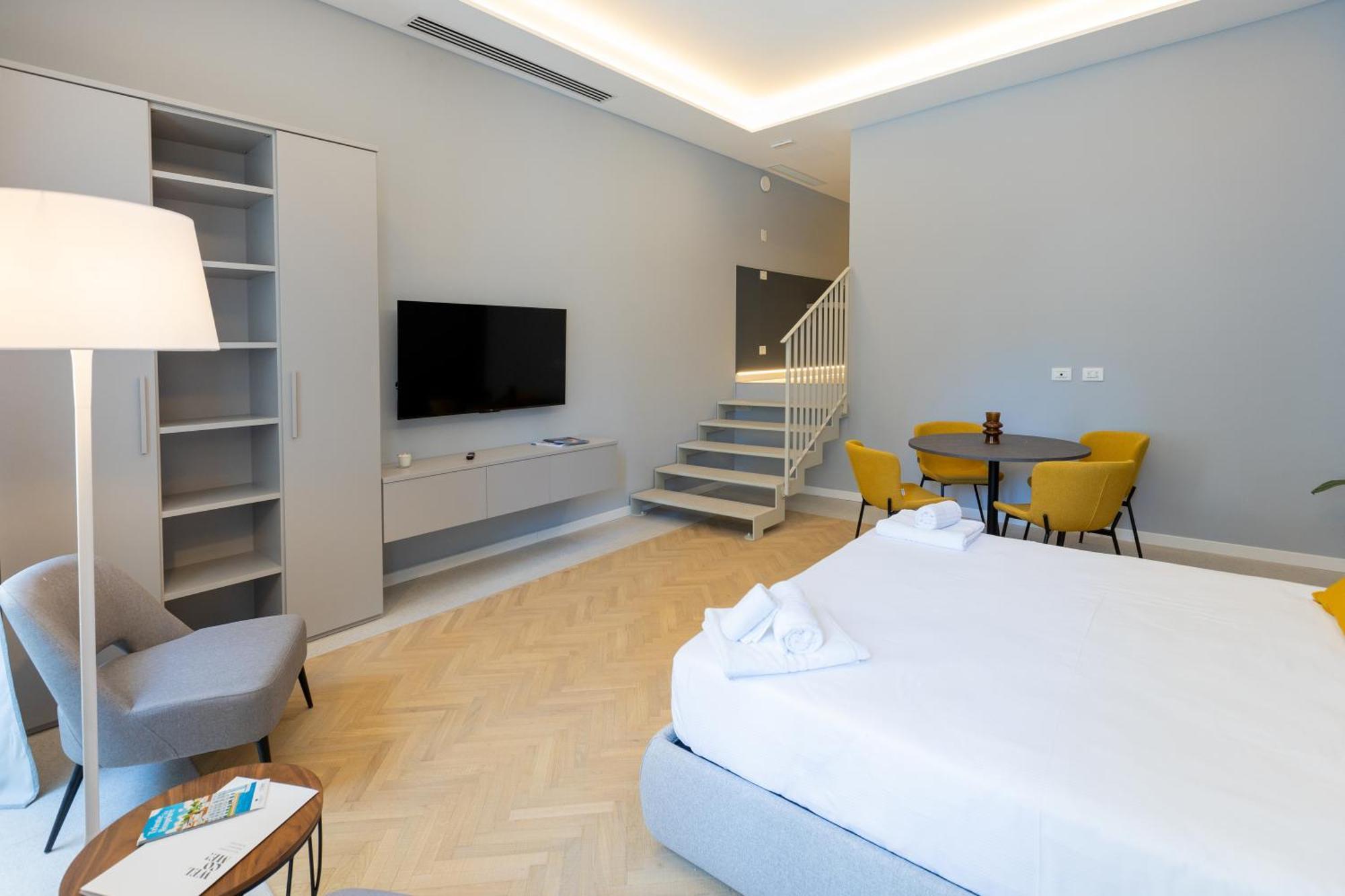 Teatro Romano Exclusive Suites Triëst Buitenkant foto